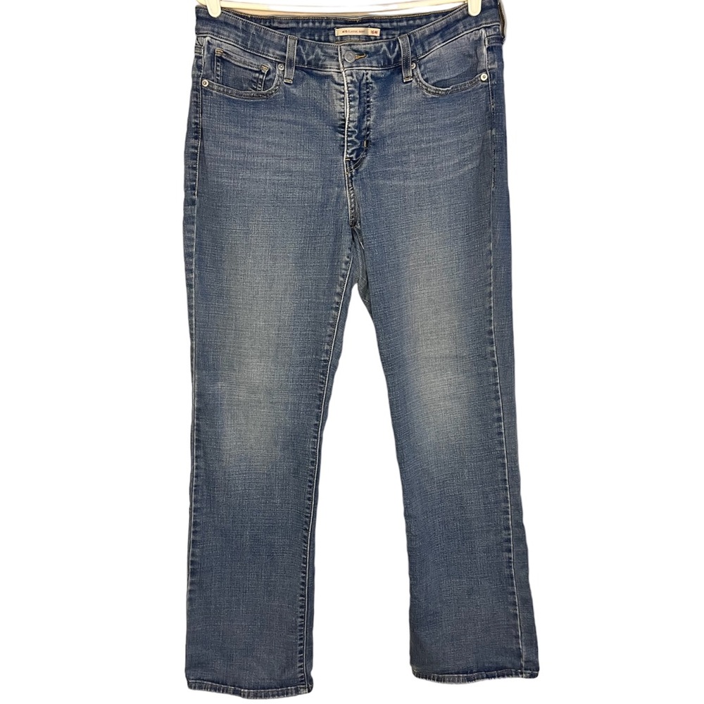 Levi bootcut women’s jeans